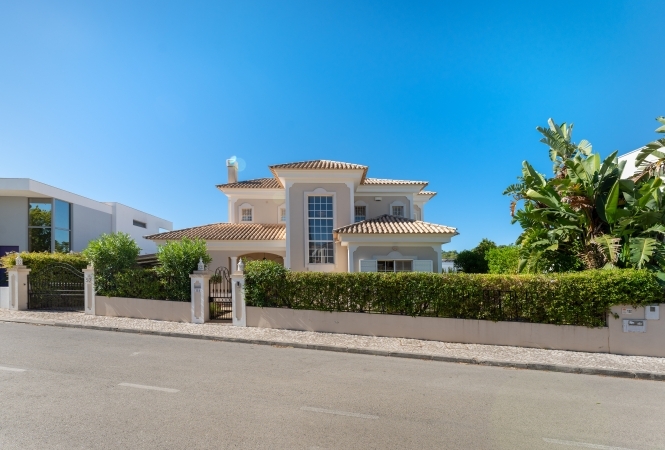 4 Bedroom Villa - VARANDAS DO LAGO